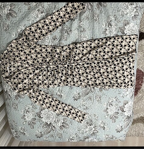 Desenli uzun elbise