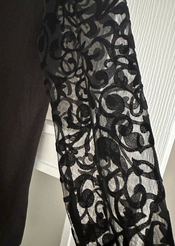 Dantel Detaylı Siyah V Yaka Kadın Bluz - Görsel 3