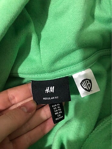 xl Beden H&M tom and jerry işlemeli yeşil sweatshirt