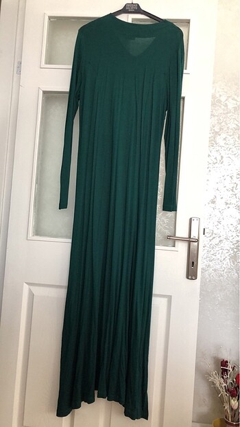 Diğer Uzun koyu yeşil taşlı pamuklu tesettür elbisesi