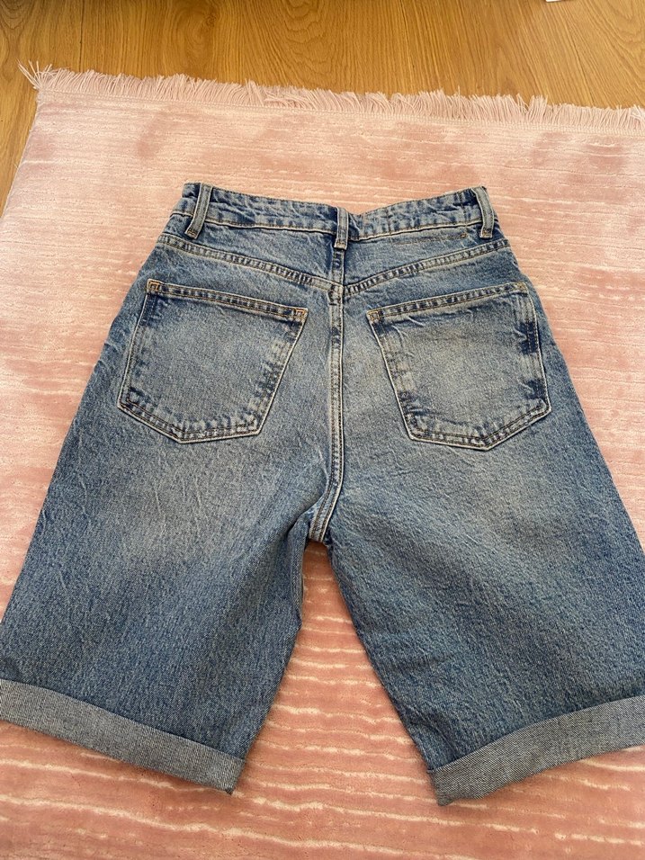 Zara Mavi Düğmeli Kadın Kot şort - Görsel 4