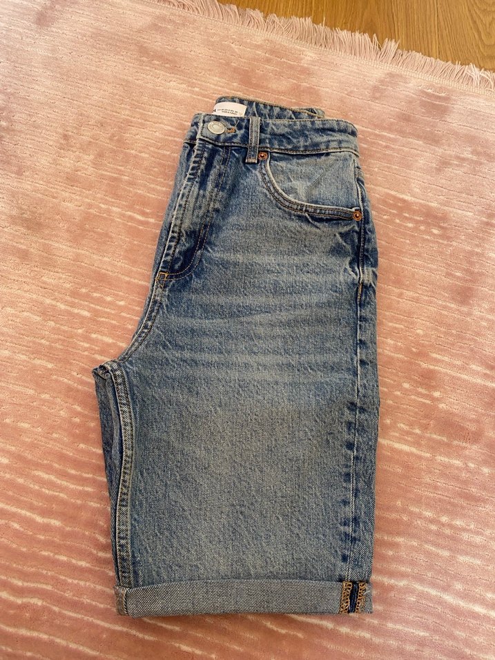 Zara Mavi Düğmeli Kadın Kot şort - Görsel 3