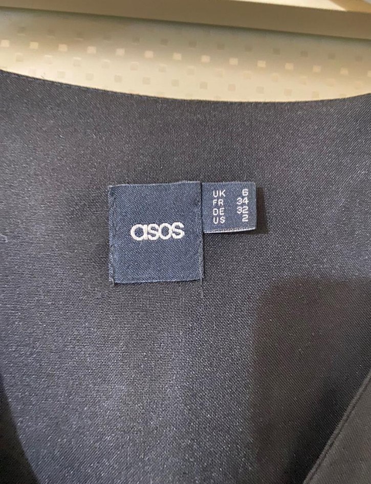 Düğmeli Siyah Midi Klasik Elbise - Görsel 3