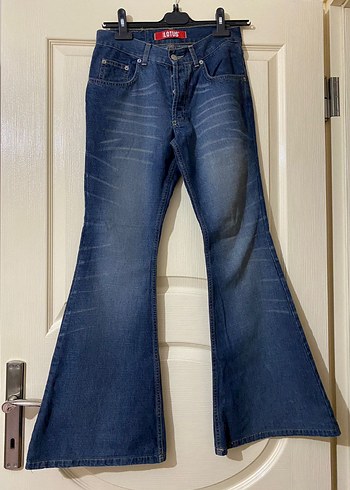 Mavi Bol Kesim Düğmeli Kadın Kot Pantolon - Görsel 2