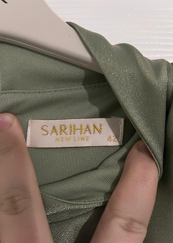 Nakışlı Yüksek Yakalı Uzun Kollu Kadın Abiye Elbise - Görsel 5