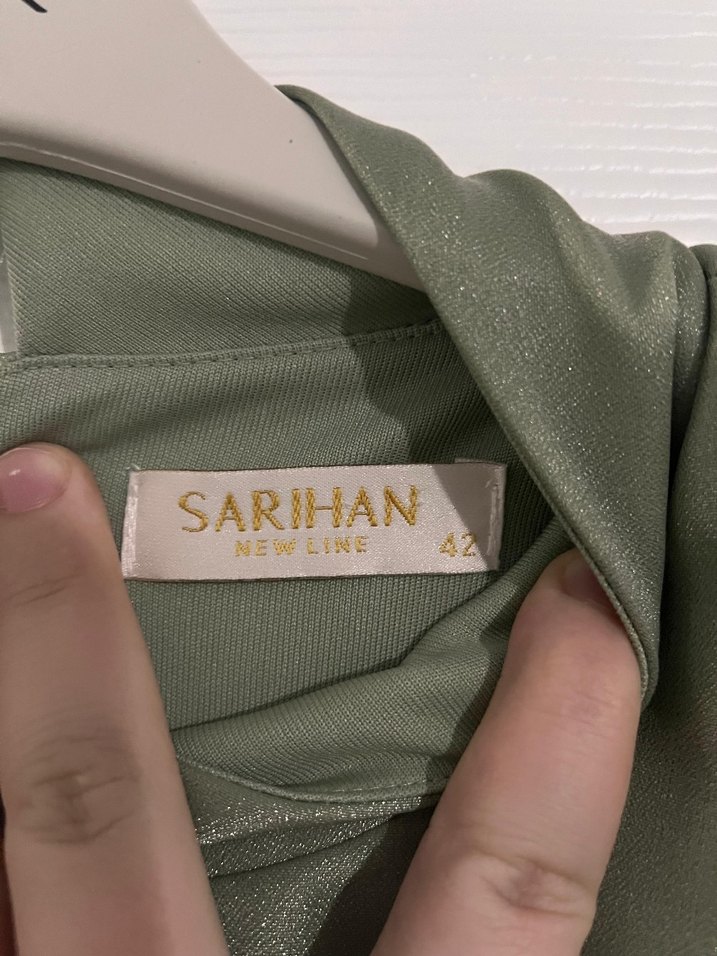 Nakışlı Yüksek Yakalı Uzun Kollu Kadın Abiye Elbise - Görsel 5