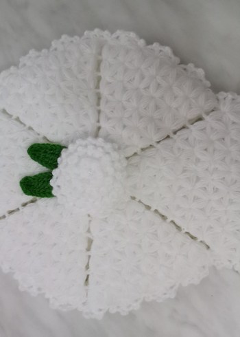 Beden Beyaz Çiçek Desenli Banyo Süngeri