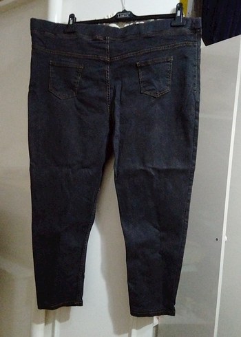 Siyah Kadın Midi Boy Dar Kesim Kot Pantolon - Görsel 2