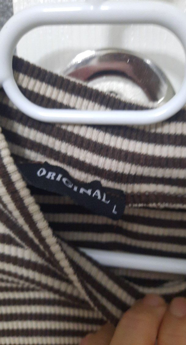 Çizgili Boğazlı Kadın Kazak - Görsel 3