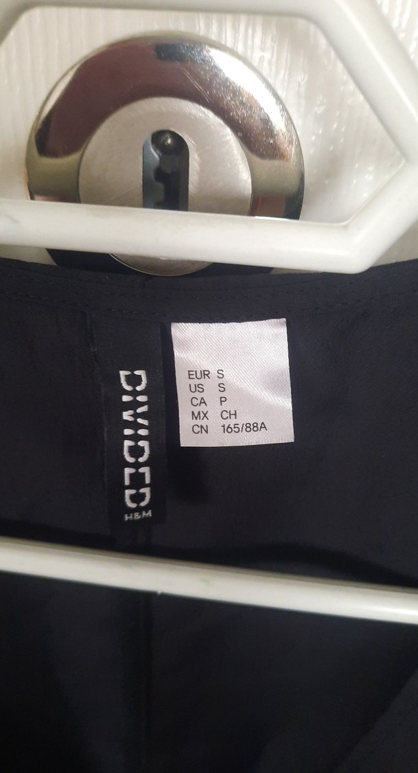 siyah Uzun Kadın Kolsuz Cübbe - Görsel 3