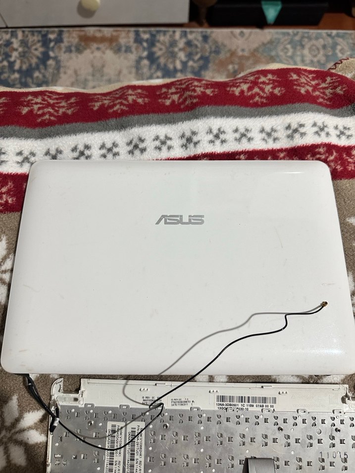 Beyaz Asus Eee PC Laptop Klavye ve Ekran Çerçevesi - Görsel 4