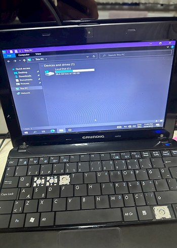 Grundig laptop - Görsel 3