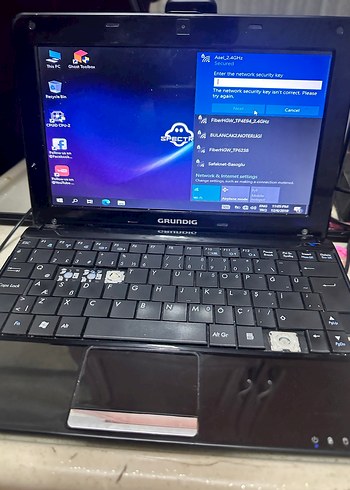 Grundig laptop - Görsel 2