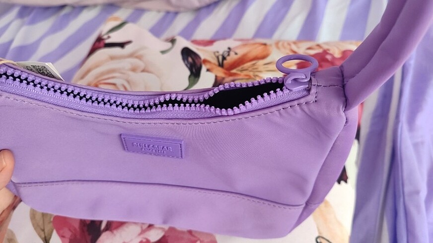Pull and Bear Pull and bear lila çanta