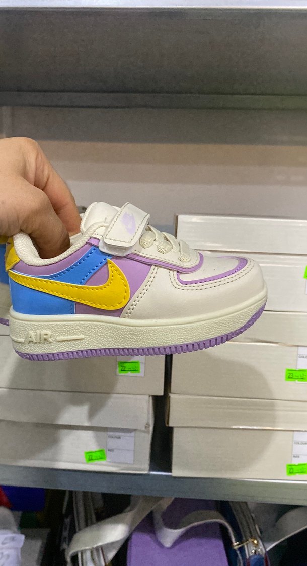 Çocuklar İçin Renkli Bağcıksız Spor Ayakkabı - Görsel 4