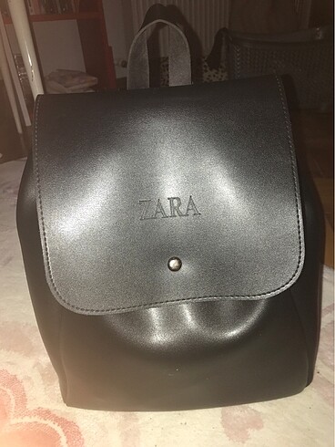 Zara sırt cantası deri