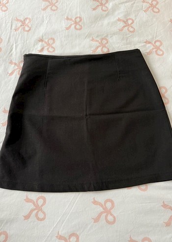 Siyah Zımbalı Süet Mini Etek - Görsel 2