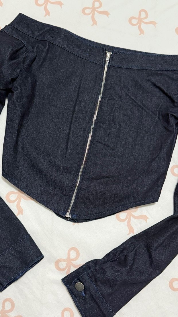 Lacivert Denim Madonna Yaka Bluz - Görsel 2