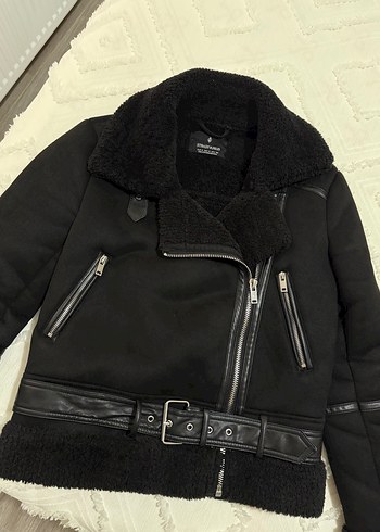 Stardivarius Siyah Süet Kürklü Biker Ceket - Görsel 3