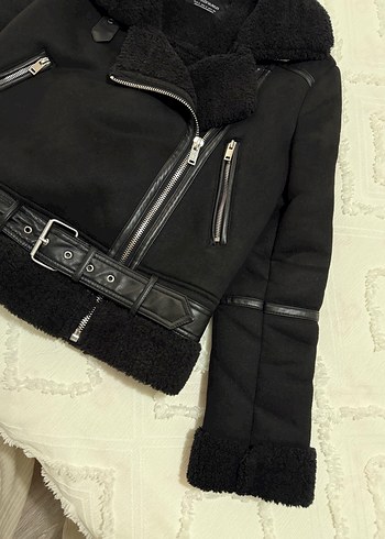 Stardivarius Siyah Süet Kürklü Biker Ceket - Görsel 4