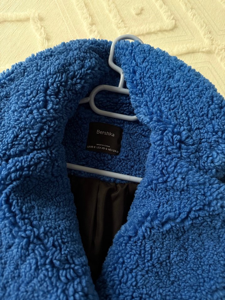 Bershka Mavi peluş kadın kaban - Görsel 4