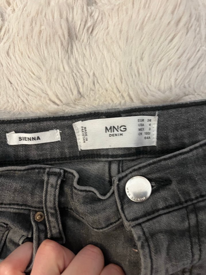 Mango Kısa Flare Kadın Jean - Görsel 4