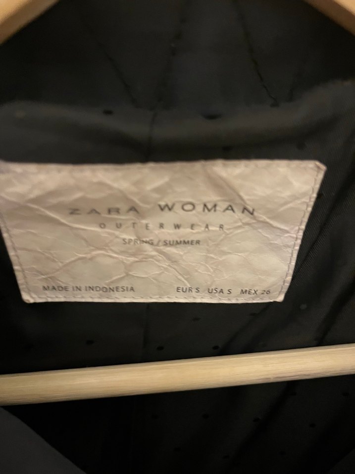 Zara Lacivert Kemerli Kapüşonlu Kadın Trençkot - Görsel 4