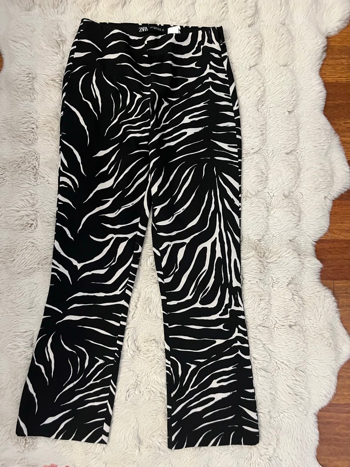 Zara Zebra Desenli Flare Pantolon - Görsel 3