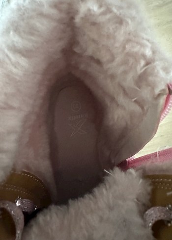 Kızlar için Pembe Nakışlı Kürklü Bot - Görsel 8