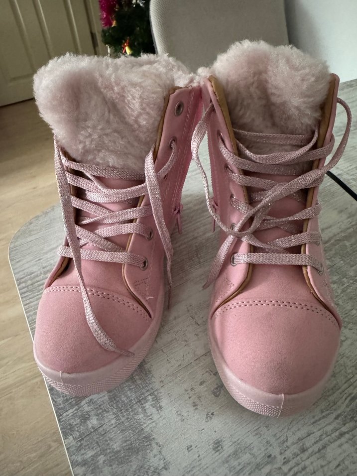 Kızlar için Pembe Nakışlı Kürklü Bot - Görsel 5