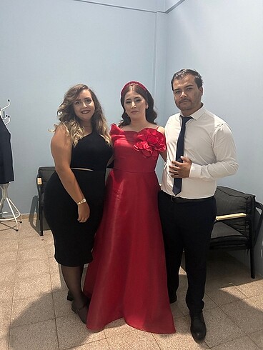 Kırmızı kına abiye