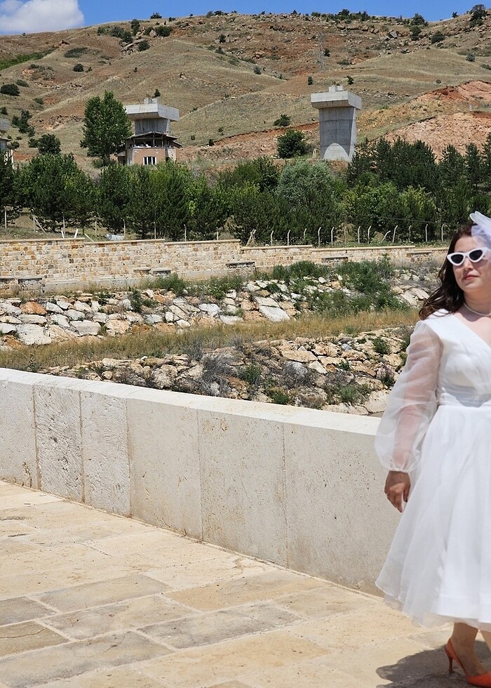 Beyaz abiye - Görsel 2