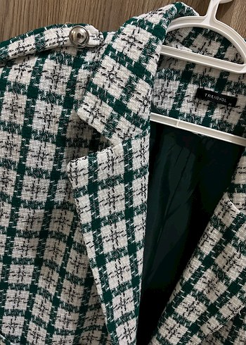 Düğmeli Yeşil-Gri Ekose Sıfır Kol Ceket - Görsel 2