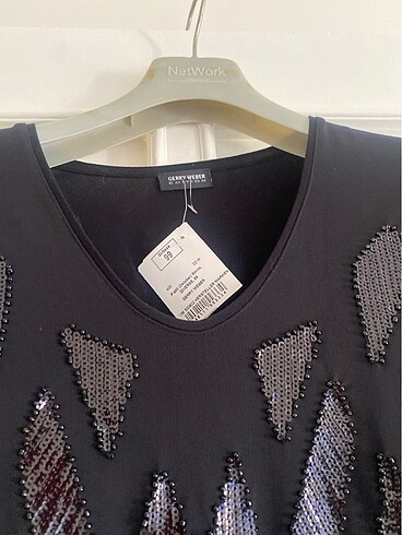 Gerry Weber Gerry Weber payet işlemeli siyah bluz
