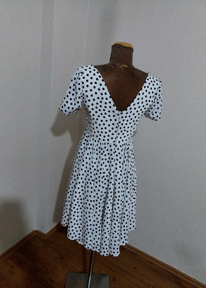 Kısa elbise - Görsel 2