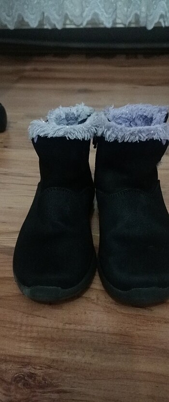 Skechers çocuk botu 