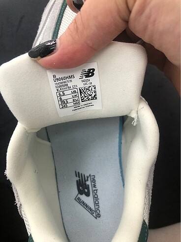 39,5 Beden Newbalance 9060