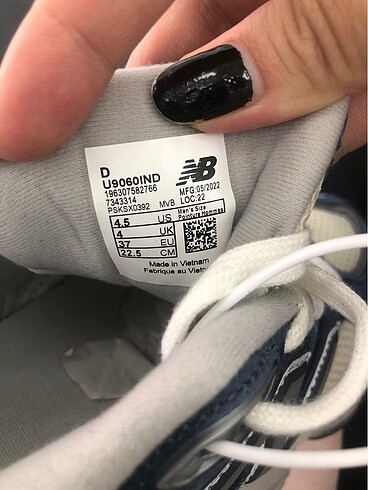 37 Beden lacivert Renk Newbalance 9060