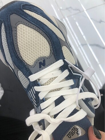 37 Beden Newbalance 9060