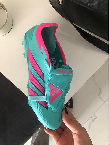 Adidas f50leaguage messi krampon