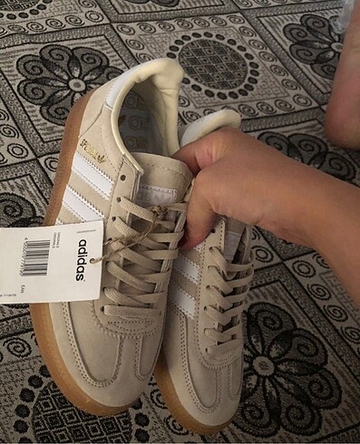 39 Beden camel Renk Adidas spezial