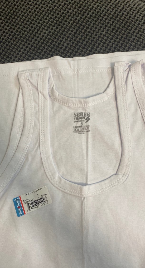 Beyaz Çocuk Atlet - Görsel 3