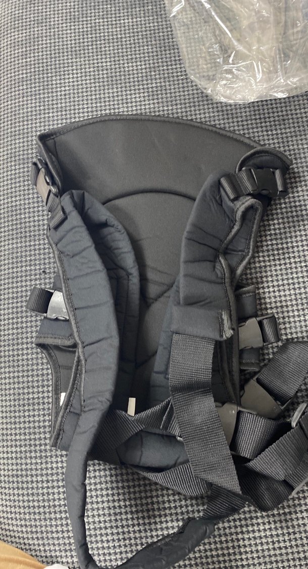 Siyah Bebek Taşıyıcı - Görsel 2