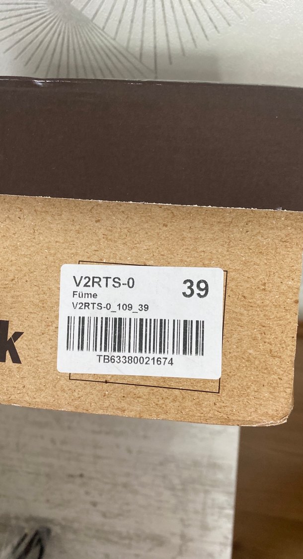 Gri Erkek Sokak Stili Bot - Görsel 4