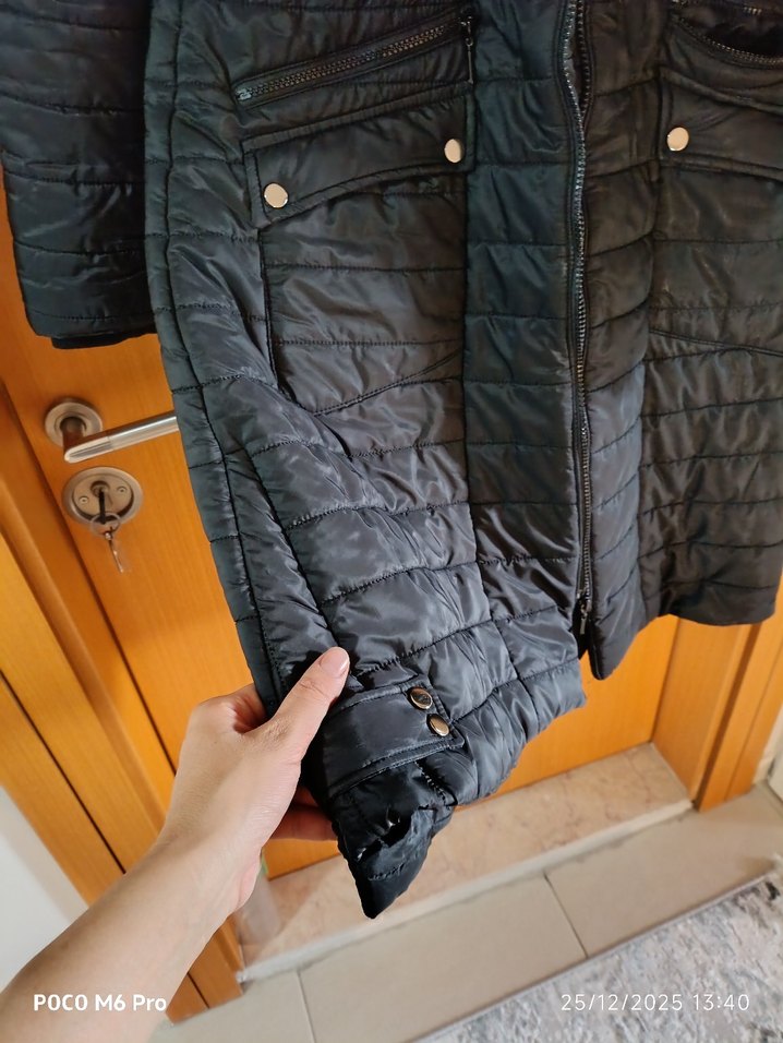 Kürklü Siyah Kadın  Kışlık Mont - Görsel 5