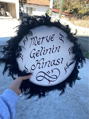 Kına tefi Merve isimli