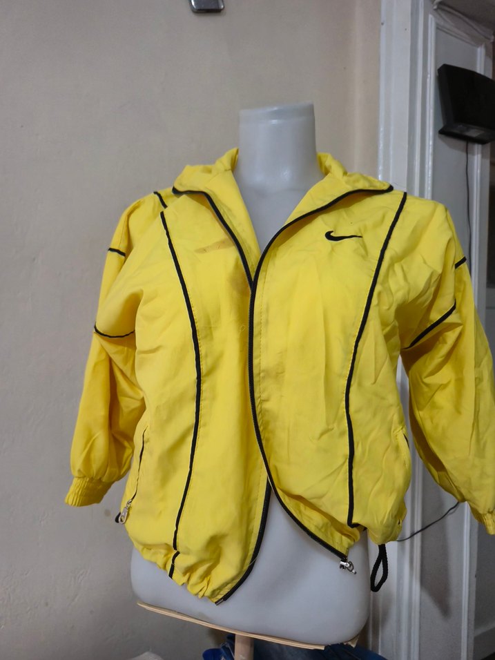 Sarı mini boy Spor Fermuarlı Yağmurluk - Görsel 2