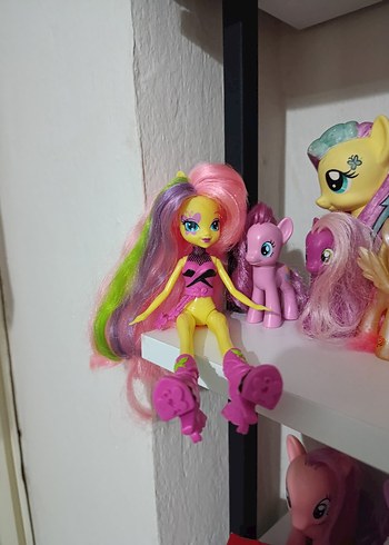  Beden MLP Equestria Girls Fluttershy Rainbow Rocks