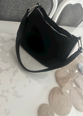 Siyah Deri Fermuarlı Kadın Çanta - Görsel 2