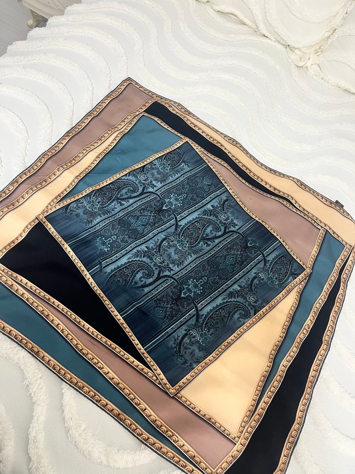 Çok Renkli Dantel Detaylı Bohem Kadın Fular - Görsel 2